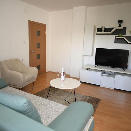 Cinema Vardar Apartment Üsküp Dış mekan fotoğraf