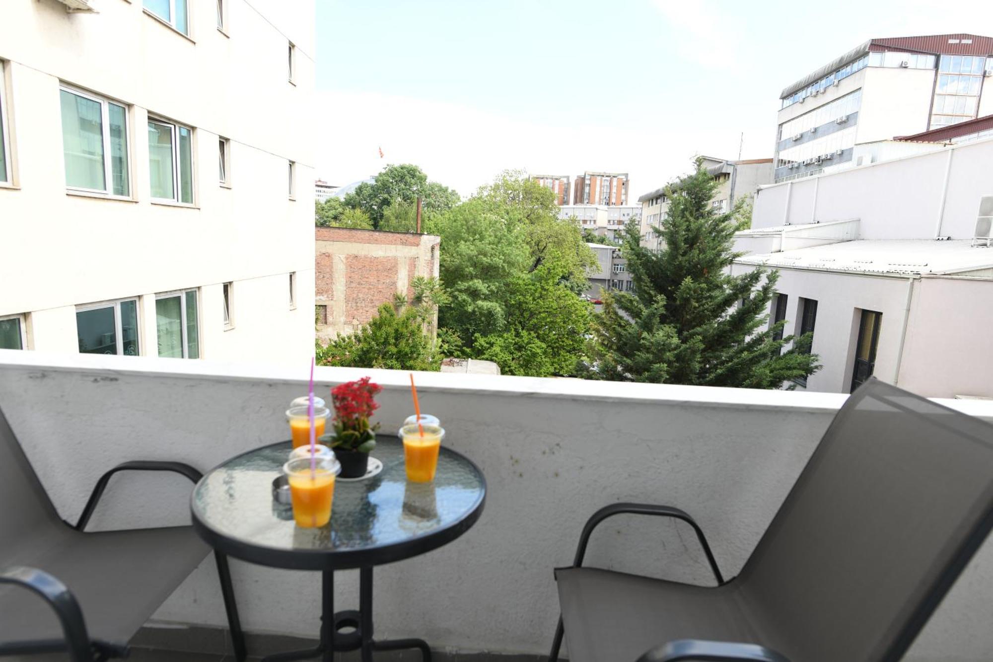Cinema Vardar Apartment Üsküp Dış mekan fotoğraf