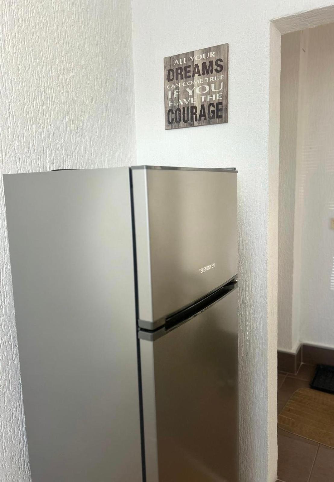 Cinema Vardar Apartment Üsküp Dış mekan fotoğraf